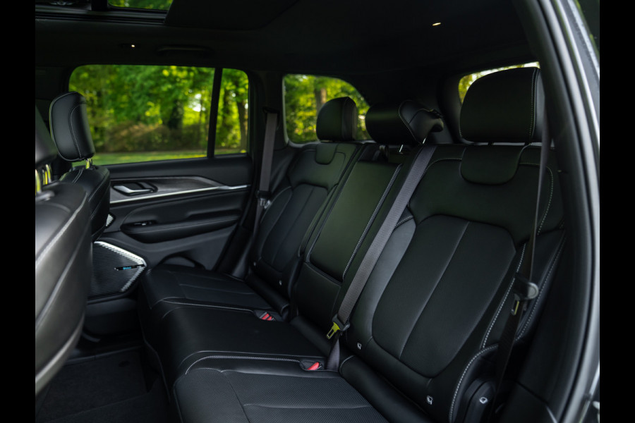 Jeep Grand Cherokee Overland 4XE 380pk PHEV | Full option! | Pano-dak | Stoelventilatie | Luchtvering | Night Vision