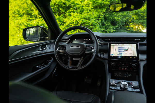 Jeep Grand Cherokee Overland 4XE 380pk PHEV | Full option! | Pano-dak | Stoelventilatie | Luchtvering | Night Vision