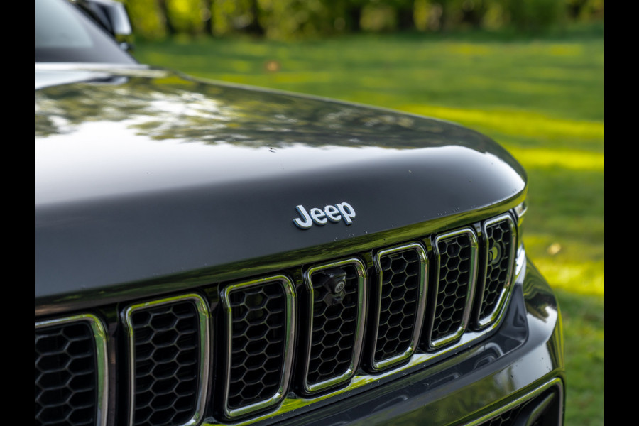 Jeep Grand Cherokee Overland 4XE 380pk PHEV | Full option! | Pano-dak | Stoelventilatie | Luchtvering | Night Vision
