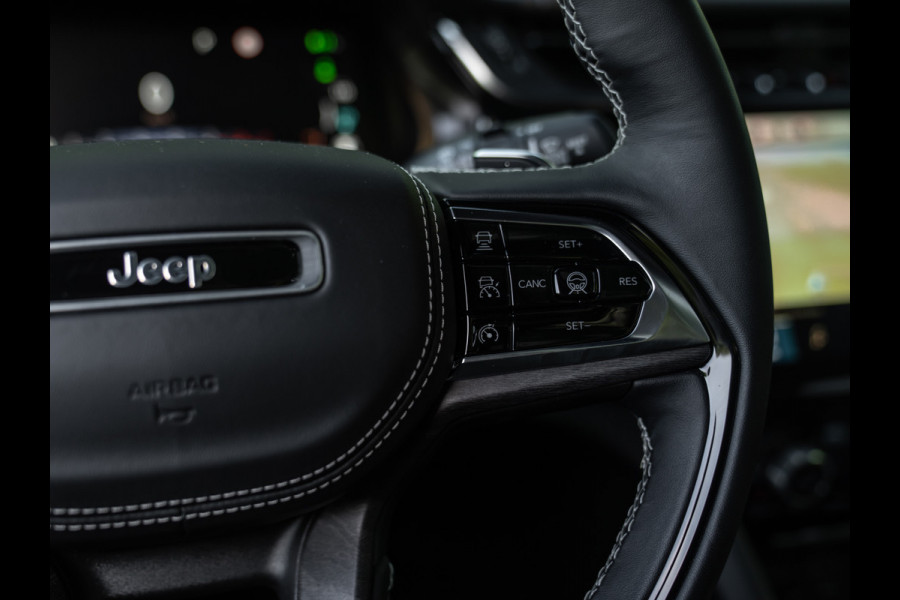 Jeep Grand Cherokee Overland 4XE 380pk PHEV | Full option! | Pano-dak | Stoelventilatie | Luchtvering | Night Vision