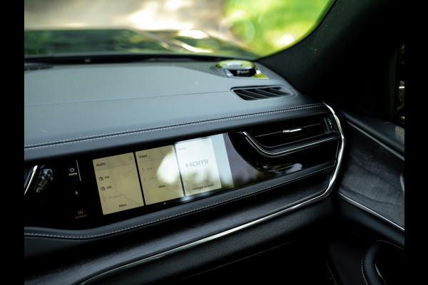 Jeep Grand Cherokee Overland 4XE 380pk PHEV | Full option! | Pano-dak | Stoelventilatie | Luchtvering | Night Vision