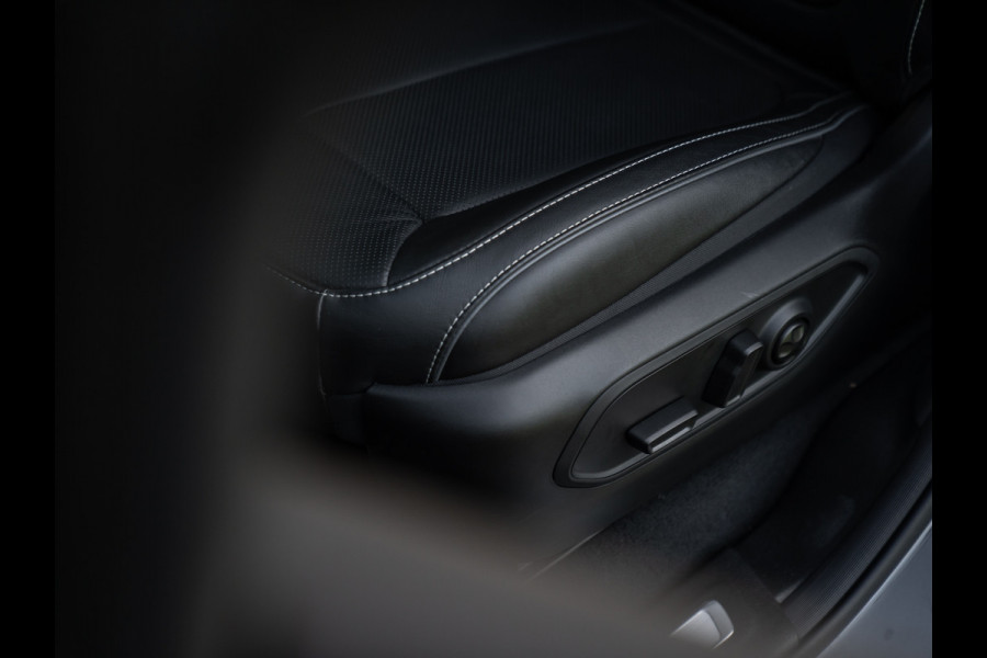 Jeep Grand Cherokee Overland 4XE 380pk PHEV | Full option! | Pano-dak | Stoelventilatie | Luchtvering | Night Vision