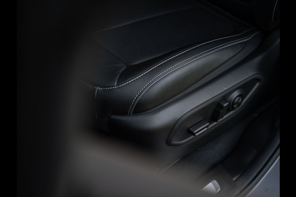 Jeep Grand Cherokee Overland 4XE 380pk PHEV | Full option! | Pano-dak | Stoelventilatie | Luchtvering | Night Vision