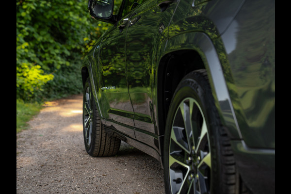 Jeep Grand Cherokee Overland 4XE 380pk PHEV | Full option! | Pano-dak | Stoelventilatie | Luchtvering | Night Vision