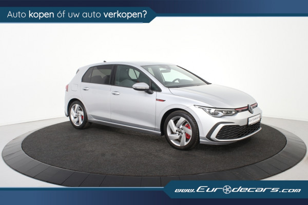 Volkswagen Golf VIII 2.0 TSI GTI *Navigatie*Keyless*Stoelverwarming*Park assist*