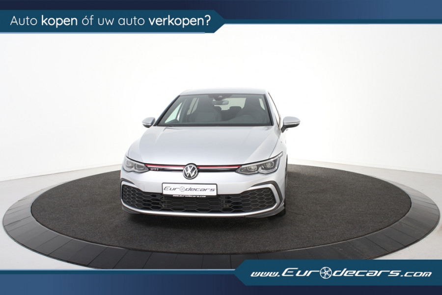 Volkswagen Golf VIII 2.0 TSI GTI *Navigatie*Keyless*Stoelverwarming*Park assist*