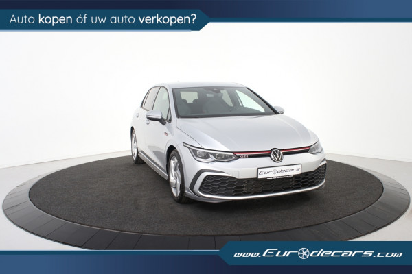Volkswagen Golf VIII 2.0 TSI GTI *Navigatie*Keyless*Stoelverwarming*Park assist*