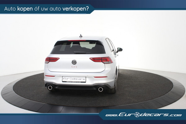 Volkswagen Golf VIII 2.0 TSI GTI *Navigatie*Keyless*Stoelverwarming*Park assist*