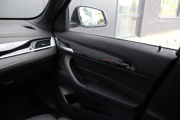 BMW X1 XDrive25e M-sport | Pano | Trekhaak | Navi