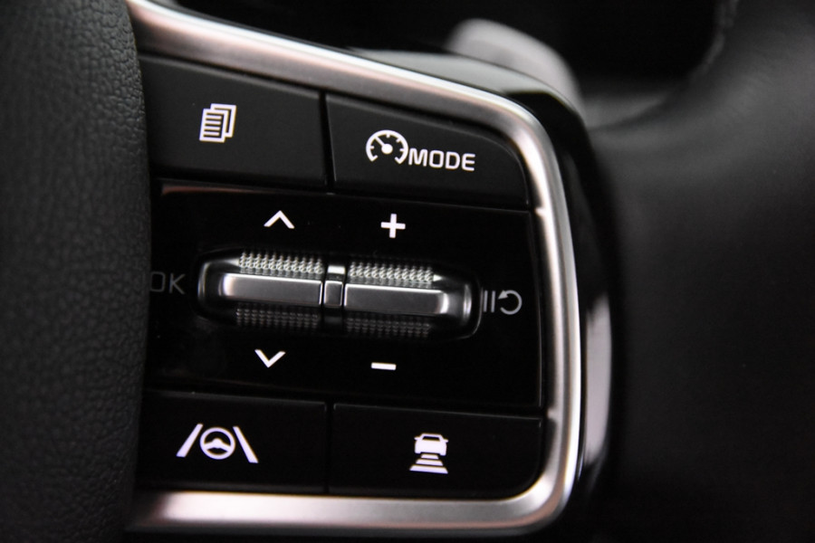 Kia Sorento 1.6 T-GDI Plug-in Hybrid 4WD 7p. *Full Options*