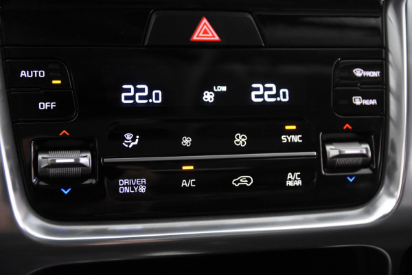 Kia Sorento 1.6 T-GDI Plug-in Hybrid 4WD 7p. *Full Options*