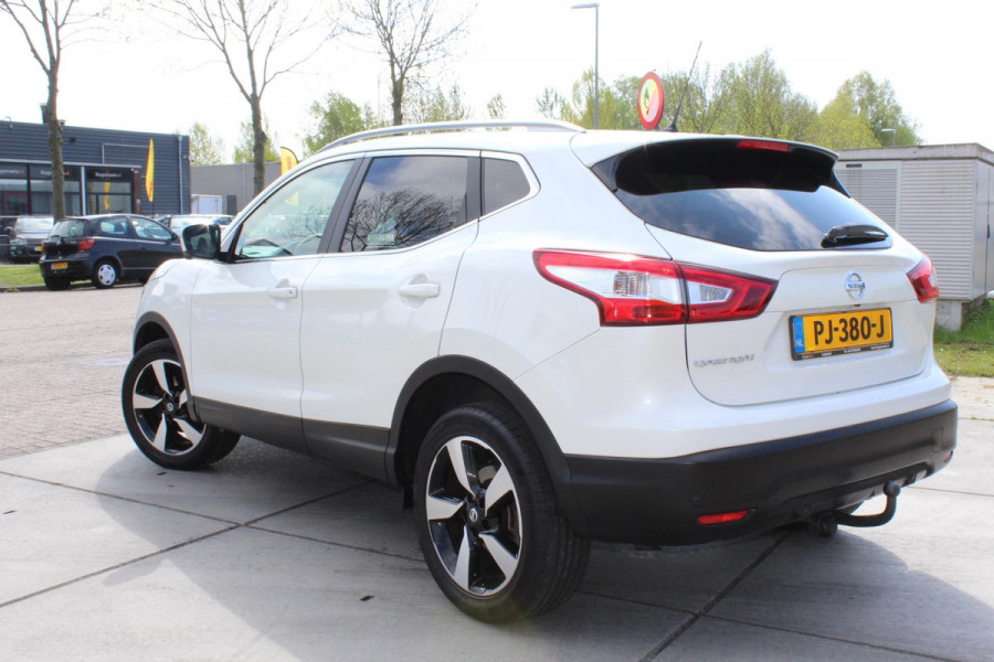 Nissan QASHQAI 1.6 N-Vision 1e eig PANO CAMERA´´S MEDIA NAVI CLIMA ALCANTARA -LEDER TREKHAAK
