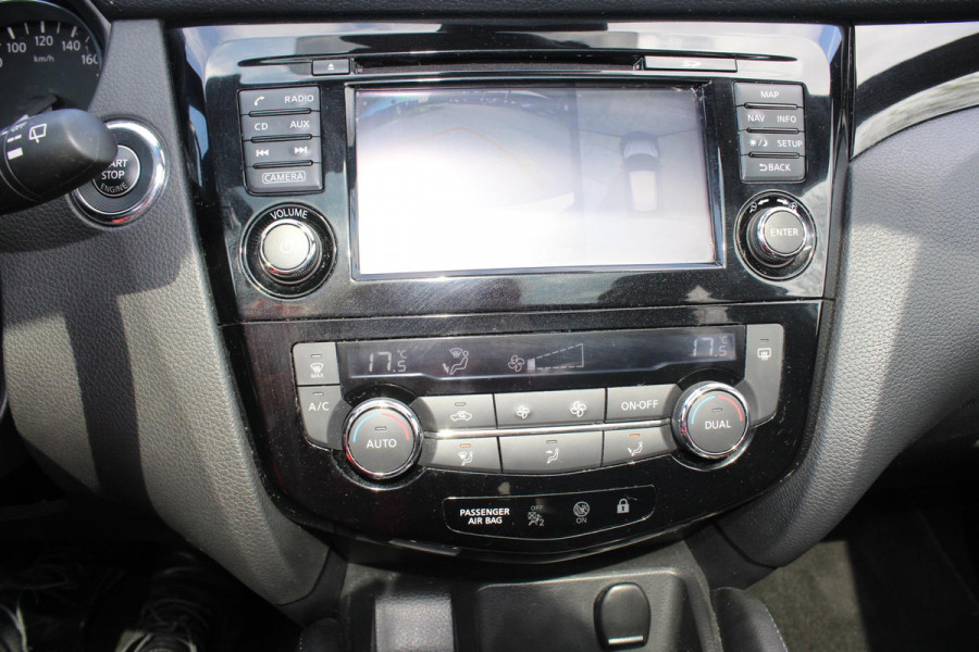 Nissan QASHQAI 1.6 N-Vision 1e eig PANO CAMERA´´S MEDIA NAVI CLIMA ALCANTARA -LEDER TREKHAAK