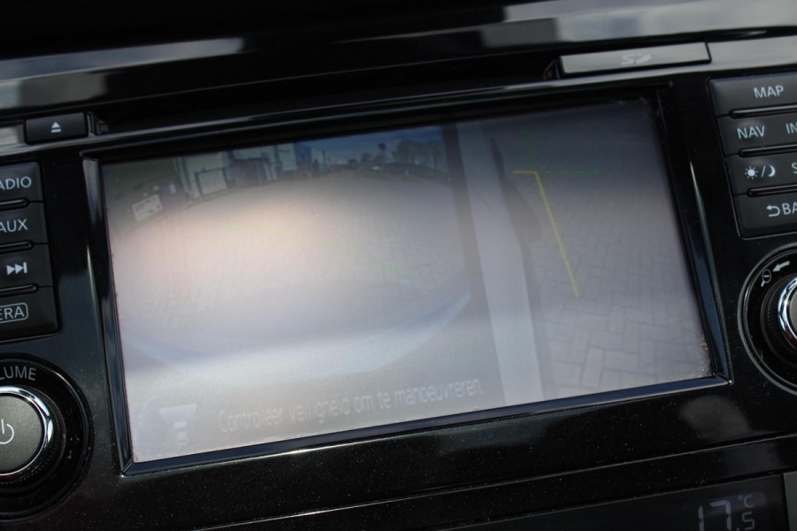 Nissan QASHQAI 1.6 N-Vision 1e eig PANO CAMERA´´S MEDIA NAVI CLIMA ALCANTARA -LEDER TREKHAAK
