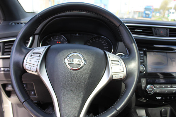 Nissan QASHQAI 1.6 N-Vision 1e eig PANO CAMERA´´S MEDIA NAVI CLIMA ALCANTARA -LEDER TREKHAAK