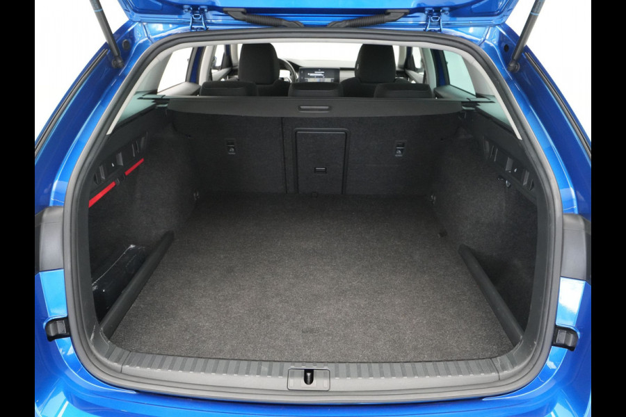 Škoda Octavia Combi 1.4 TSI 204pk iV PHEV Style First Edition Navigatie Camera Matrix Led Stoelverwarming 25