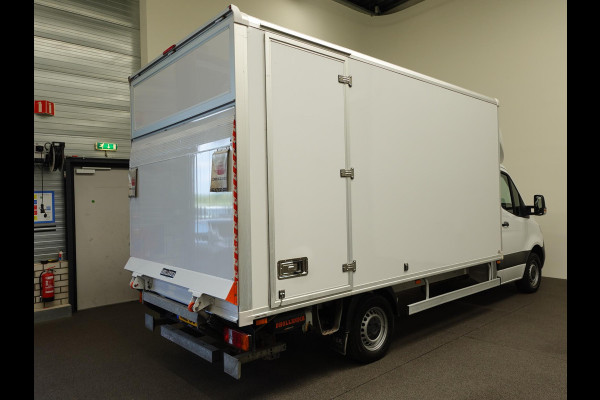 Mercedes-Benz Sprinter 315 150pk Automaat Bakwagen Laadklep Meubelbak Navi Airco Cruise Control Zijdeur Comfort stoelen