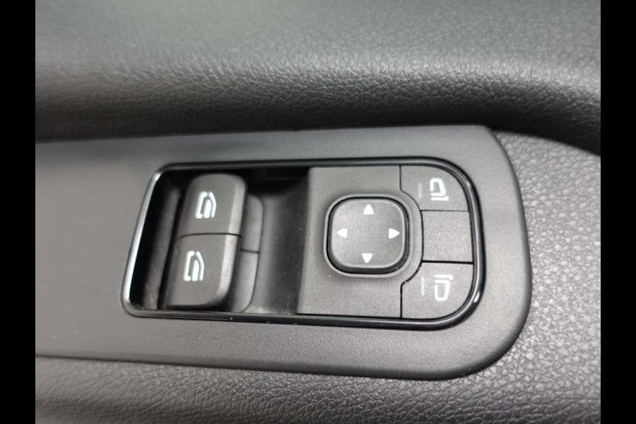 Mercedes-Benz Sprinter 315 150pk Automaat Bakwagen Laadklep Meubelbak Navi Airco Cruise Control Zijdeur Comfort stoelen