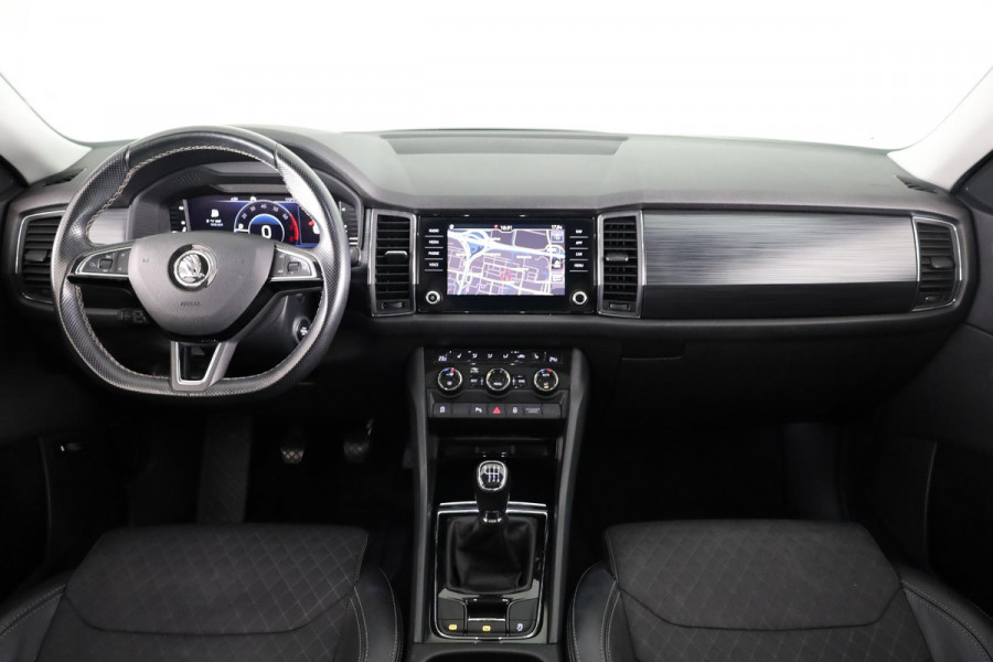 Škoda Kodiaq 1.5 TSI Business Edition 150pk | Panoramadak | Trekhaak | Navigatie | Virtual Cockpit | Verwarmbare voorstoelen