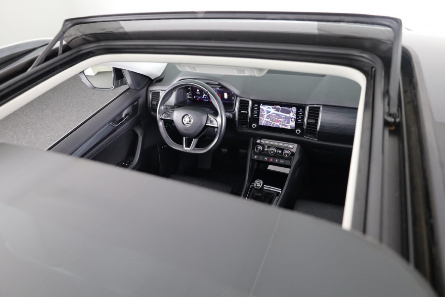 Škoda Kodiaq 1.5 TSI Business Edition 150pk | Panoramadak | Trekhaak | Navigatie | Virtual Cockpit | Verwarmbare voorstoelen