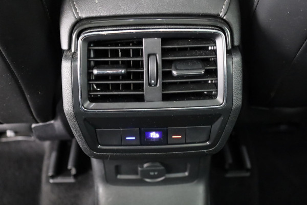 Škoda Kodiaq 1.5 TSI Business Edition 150pk | Panoramadak | Trekhaak | Navigatie | Virtual Cockpit | Verwarmbare voorstoelen