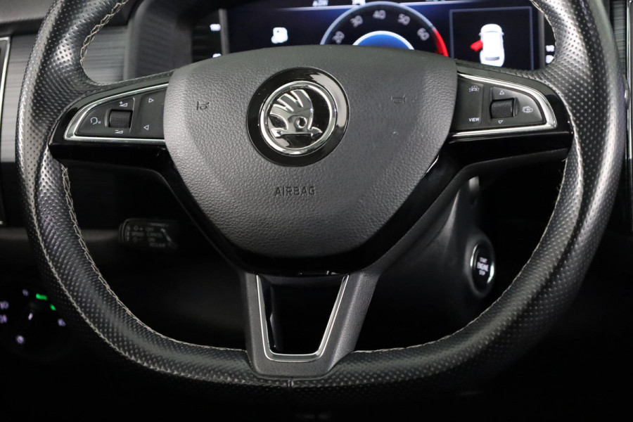 Škoda Kodiaq 1.5 TSI Business Edition 150pk | Panoramadak | Trekhaak | Navigatie | Virtual Cockpit | Verwarmbare voorstoelen
