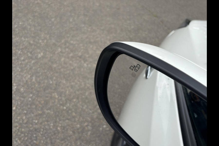 Nissan Leaf Tekna 40 kWh BOSE AUDI | STOELVERWARMING VOOR + ACHTER | RIJKLAAR INCL. 12 MND. BOVAGGARANTIE
