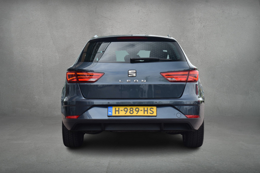 Seat León ST 1.5 TSI Style Ultimate Edition | Apple CarPlay | Leer/ Alcantara | Camera | Climate