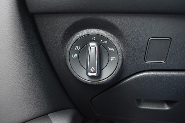 Seat León ST 1.5 TSI Style Ultimate Edition | Apple CarPlay | Leer/ Alcantara | Camera | Climate