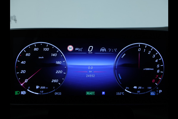 Mercedes-Benz GLC 400 e 4MATIC AMG Plug-In Hybride | AMG Line Premium | Tekhaak | Panorama Schuif-Kanteldak | Rijassistentiepakket plus | Stuur en Stoelverwarming | Inclusief 24 maanden MB Certified garantie voor Europa.