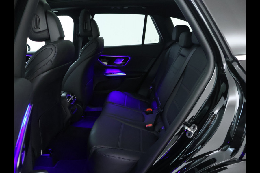 Mercedes-Benz GLC 400 e 4MATIC AMG Plug-In Hybride | AMG Line Premium | Tekhaak | Panorama Schuif-Kanteldak | Rijassistentiepakket plus | Stuur en Stoelverwarming | Inclusief 24 maanden MB Certified garantie voor Europa.