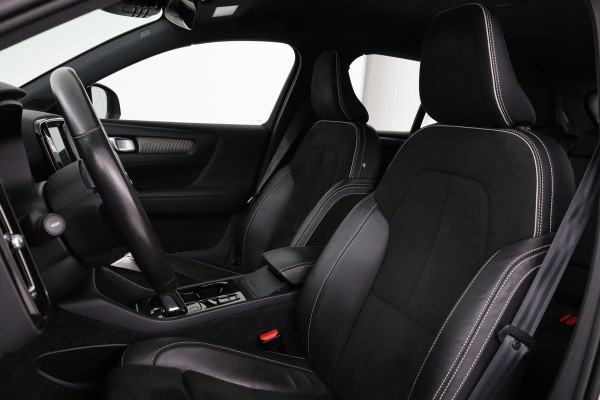 Volvo XC40 1.5 T3 R-Design | Stoel & stuurverwarming | Trekhaak | Camera | Navigatie | Achterbankverwarming | Leder/Alcantara | Full LED