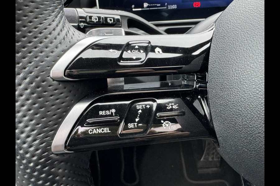 Mercedes-Benz C-Klasse 300 e AMG Line Adaptive cruise control Climate control Navi Apple / Android Leder/Alcantara
