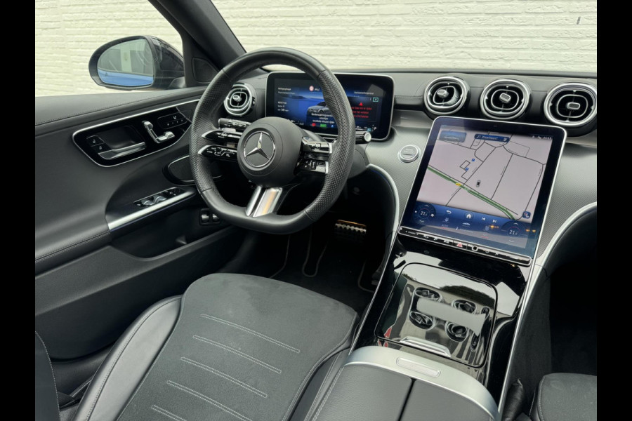 Mercedes-Benz C-Klasse 300 e AMG Line Adaptive cruise control Climate control Navi Apple / Android Leder/Alcantara