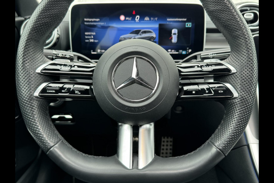 Mercedes-Benz C-Klasse 300 e AMG Line Adaptive cruise control Climate control Navi Apple / Android Leder/Alcantara