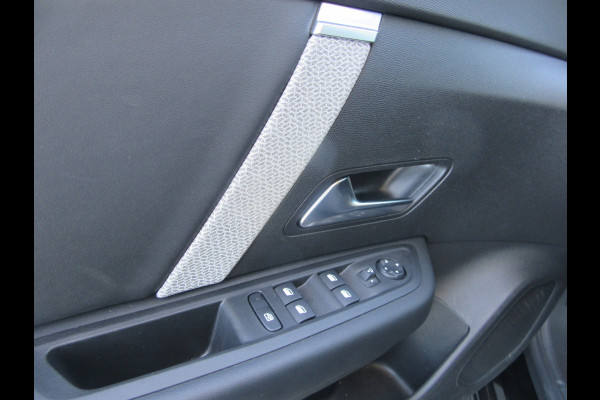 Citroën C4 1.2 Feel Pack | Navi | Camera | HUD | LED | Climate Control | (occasion)