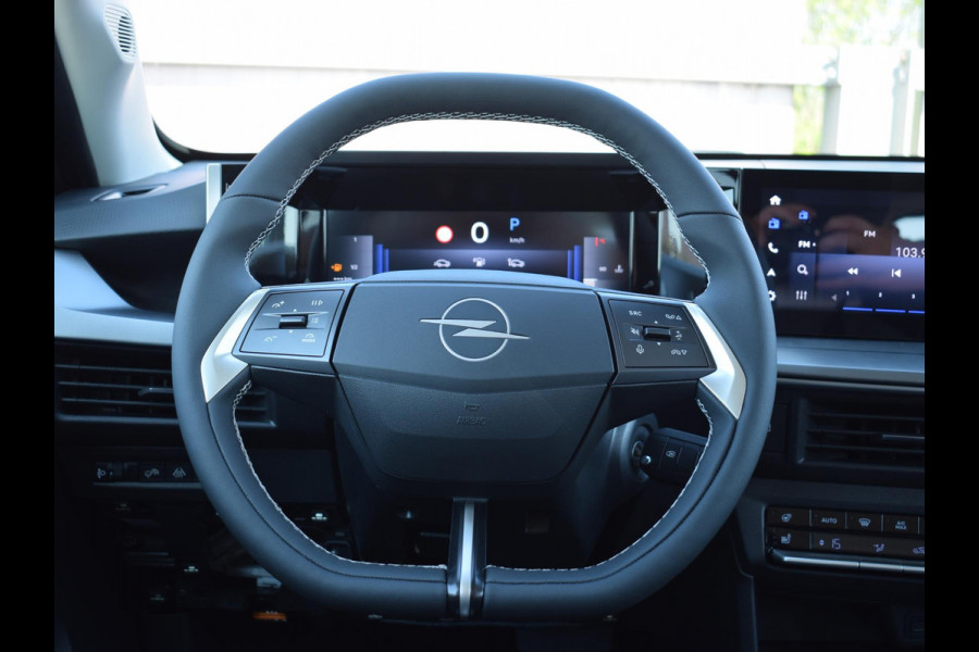 Opel Frontera 1.2 Turbo Hybrid GS NAVIGATIE & CARPLAY | ACHTERUITRIJCAMERA MET SENSOREN | E.C.C. | WINTERPAKKET |