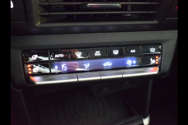 Opel Frontera 1.2 Turbo Hybrid GS NAVIGATIE & CARPLAY | ACHTERUITRIJCAMERA MET SENSOREN | E.C.C. | WINTERPAKKET |