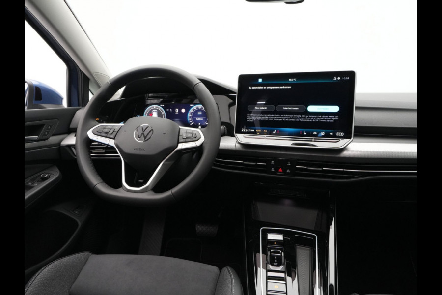 Volkswagen Golf 1.5 eHybrid Style Edition