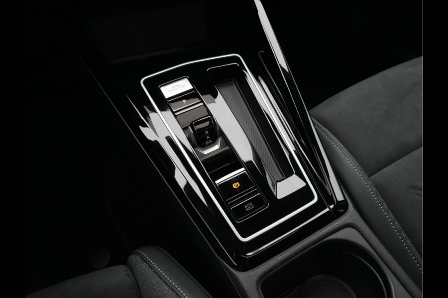 Volkswagen Golf 1.5 eHybrid Style Edition