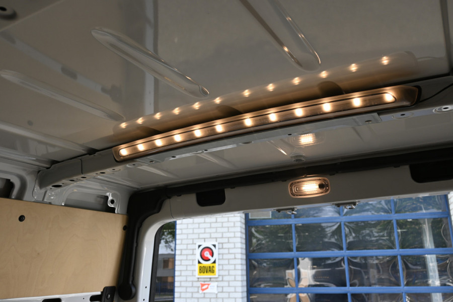 Mercedes-Benz Sprinter 516 CDI L2H2 2 Schuifdeuren, LED, MBUX met 360 graden Camera, Standkachel
