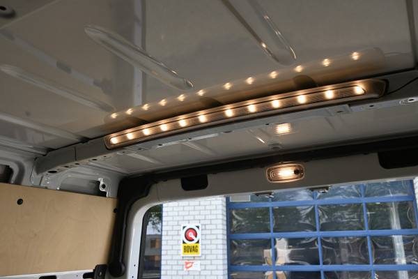 Mercedes-Benz Sprinter 516 CDI L2H2 2 Schuifdeuren, LED, MBUX met 360 graden Camera, Standkachel
