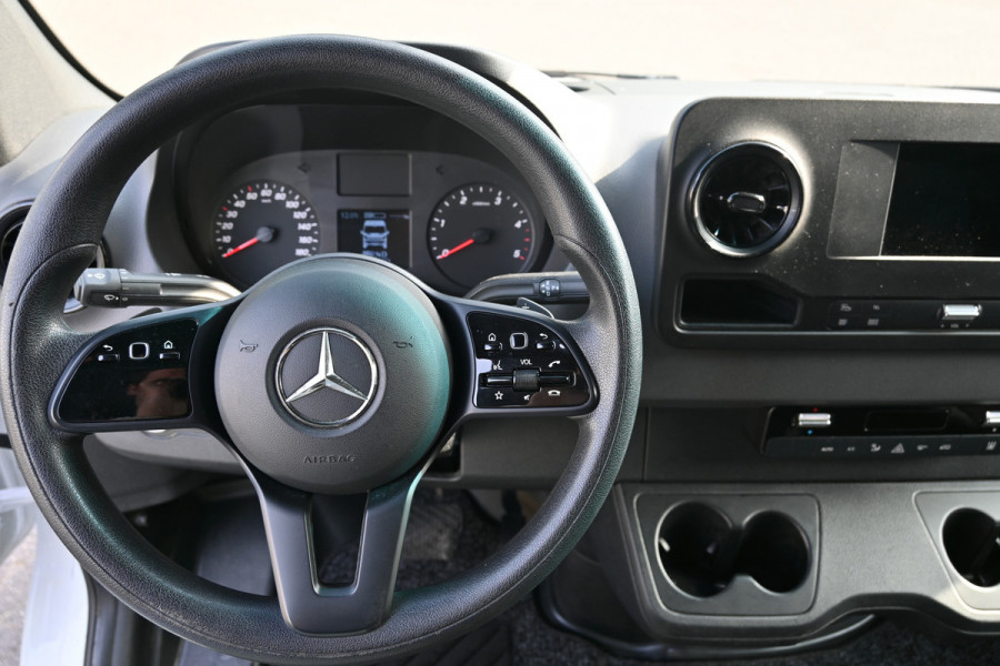 Mercedes-Benz Sprinter 516 CDI L2H2 2 Schuifdeuren, LED, MBUX met 360 graden Camera, Standkachel