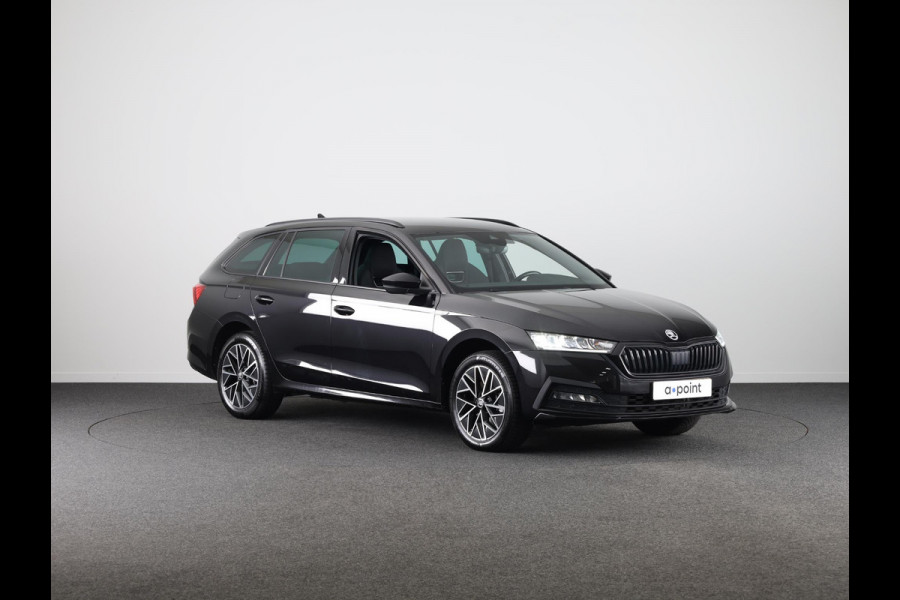Škoda Octavia Combi 1.4 TSI PHEV Sportline Business 204 pk Automaat (DSG) | Verlengde garantie | Navigatie | Parkeersensoren achter | LED koplampen | Stoelverwarming |