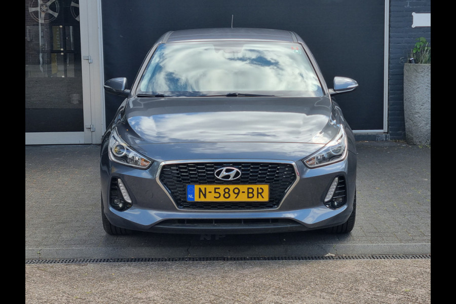 Hyundai i30 1.4 i-Drive NAVI / AIRCO / CRUISE / BLUETOOTH