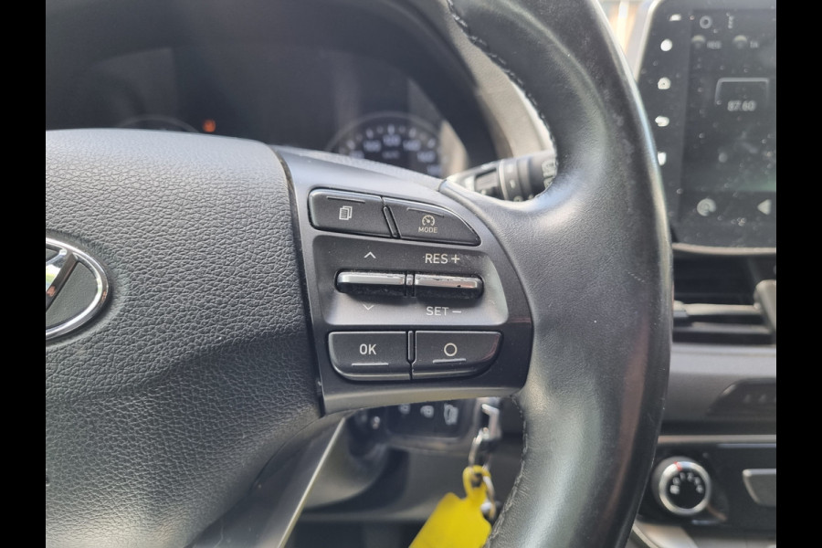 Hyundai i30 1.4 i-Drive NAVI / AIRCO / CRUISE / BLUETOOTH