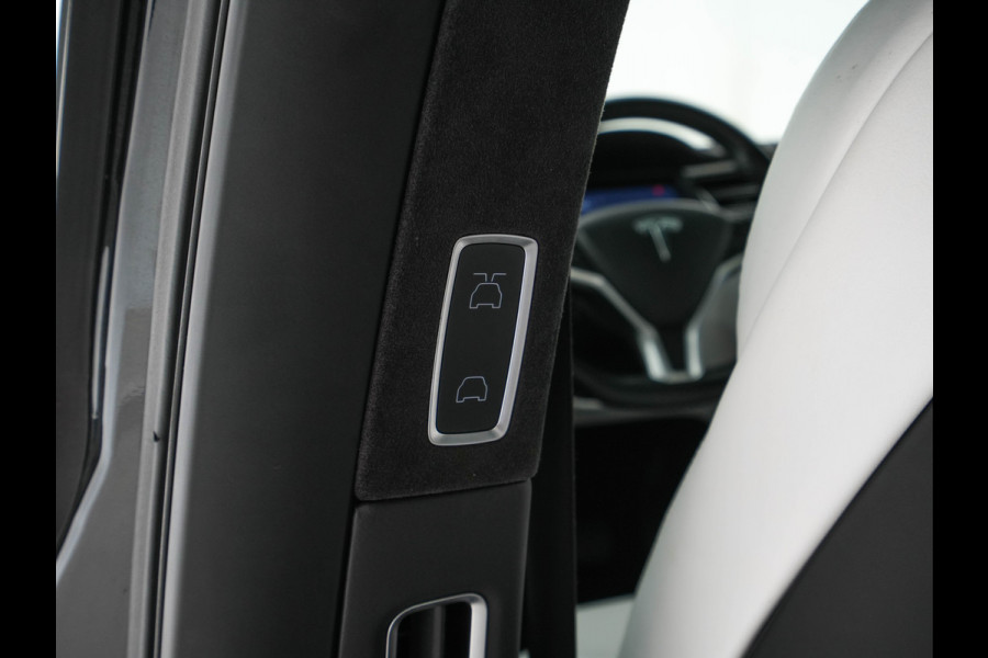 Tesla Model X 100D AWD [ 7-Pers. ] [ 3-Fase ] Aut. *PANO-WINDOW | AUTO-PILOT | LUXURY-LEATHER |  SURROUND-VIEW | NAVI-FULLMAP | FULL-LED | AIR-SUSPENSION | DIGI-COCKPIT | KEYLESS | CAMERA | DAB+ | HEATED-COMFORT-SEATS | TOWBAR | 22''ALU*