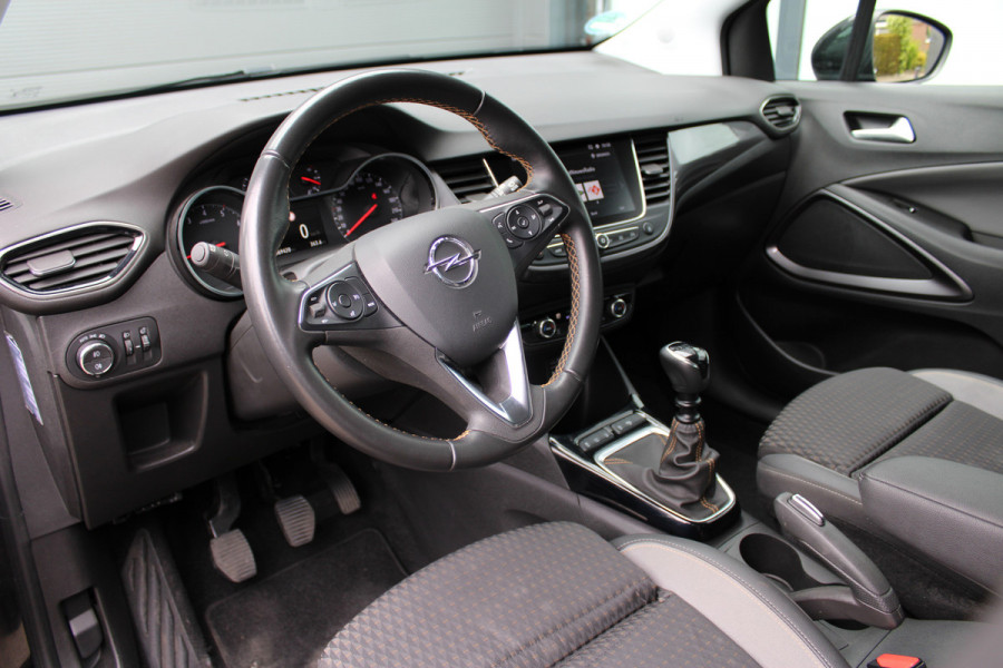 Opel Crossland X 1.2 Turbo Innovation | Trekhaak | Parkeerhulp | BLIS | Navigatie | Camera