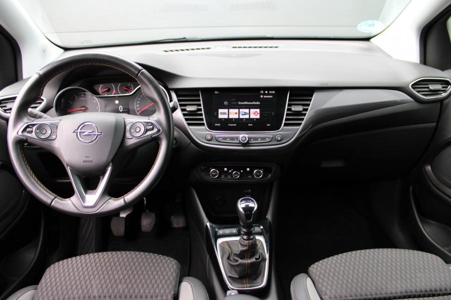 Opel Crossland X 1.2 Turbo Innovation | Trekhaak | Parkeerhulp | BLIS | Navigatie | Camera