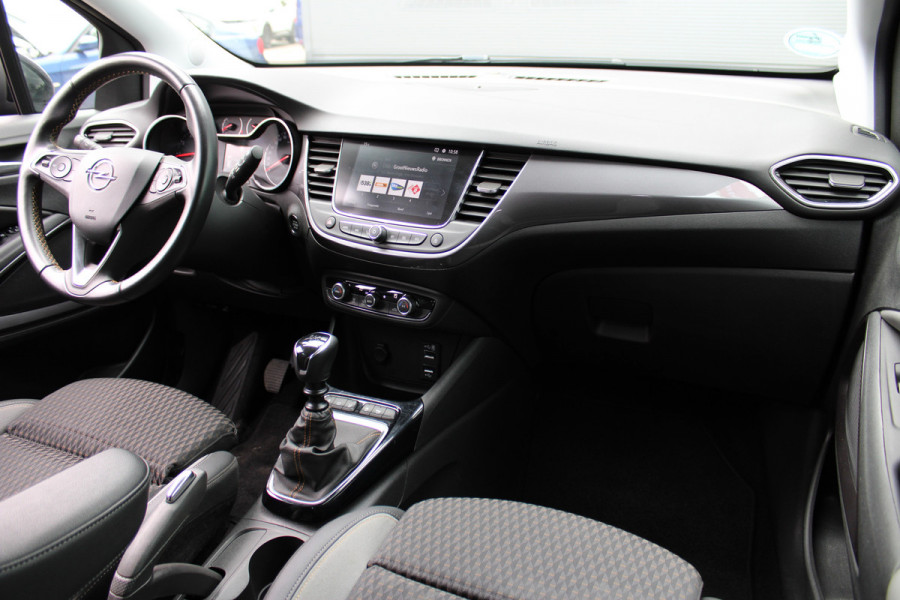 Opel Crossland X 1.2 Turbo Innovation | Trekhaak | Parkeerhulp | BLIS | Navigatie | Camera